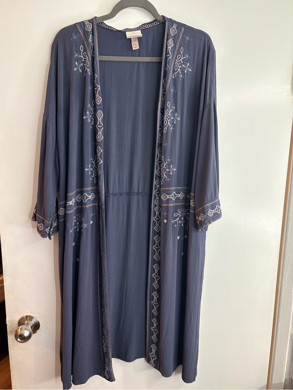 Knox Rose Embroidered Duster Kimono - Picture 3 of 4